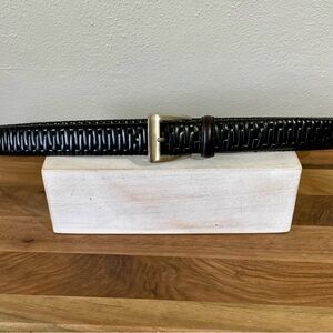Vtg Status Genuine Leather Woven Black Belt Sz 40 Basketweave Buckle Classic